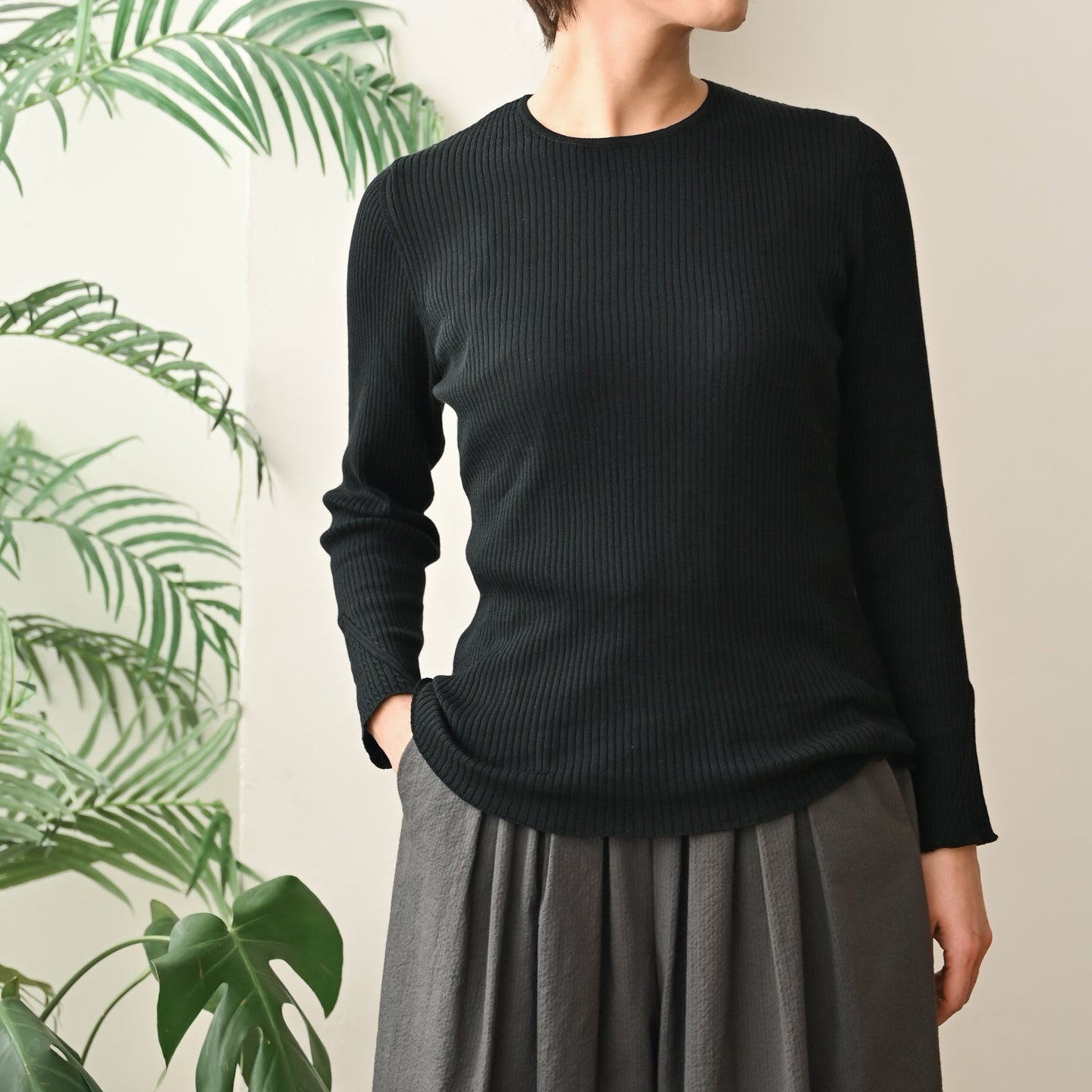 〈高品質シルク&スーピマ超長綿〉〈洗えるニット〉〈通年着られる〉袖口模様編み シルクコットンの長袖プルオーバー (mub913)