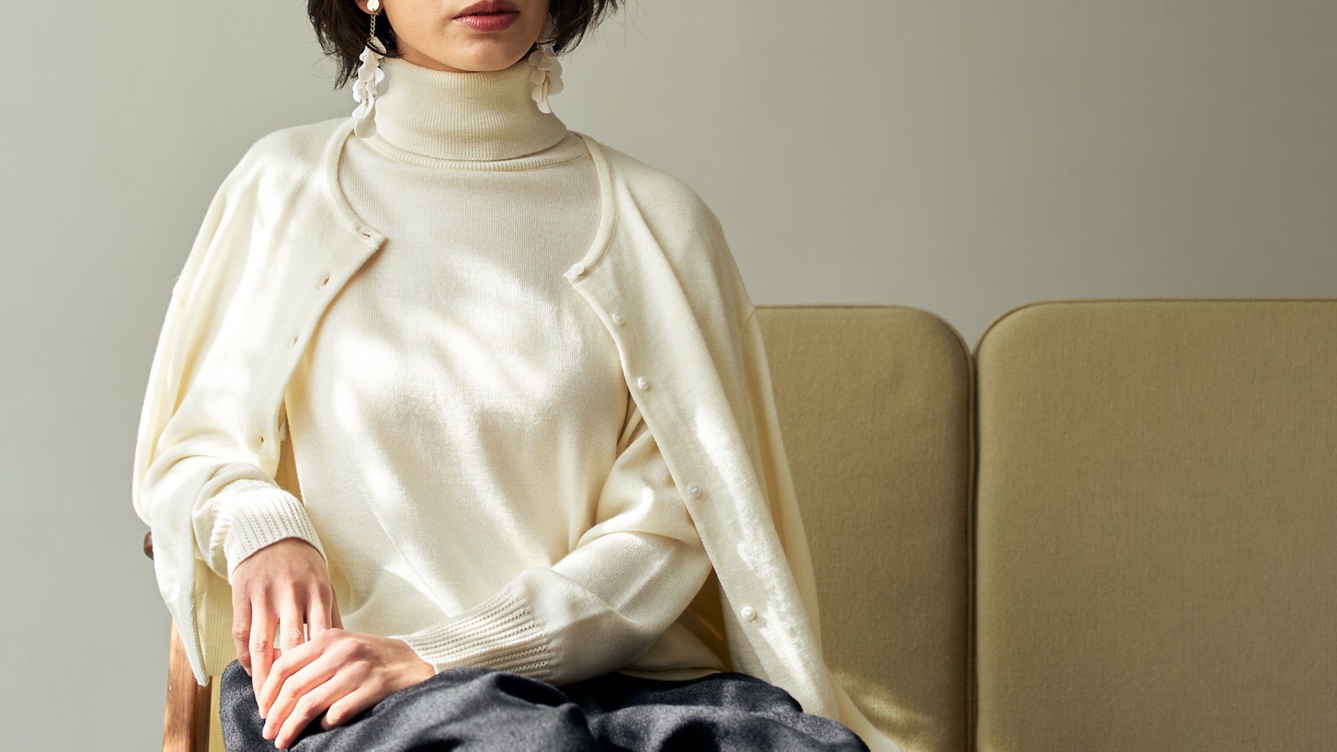 【タートルネック特集】乾燥肌に優しい天然素材。素肌に着たい極上の洗えるニット