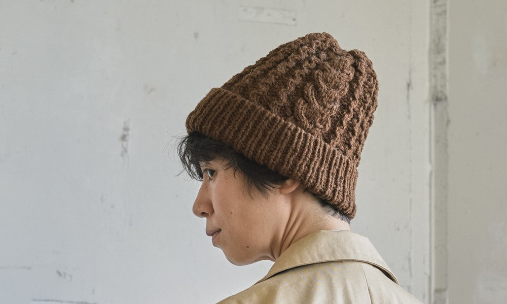 ［AND WOOL］Willow Cable Beanie（柳のケーブルビーニー）　完全ガイド｜サイズ・糸セット・編み方動画
