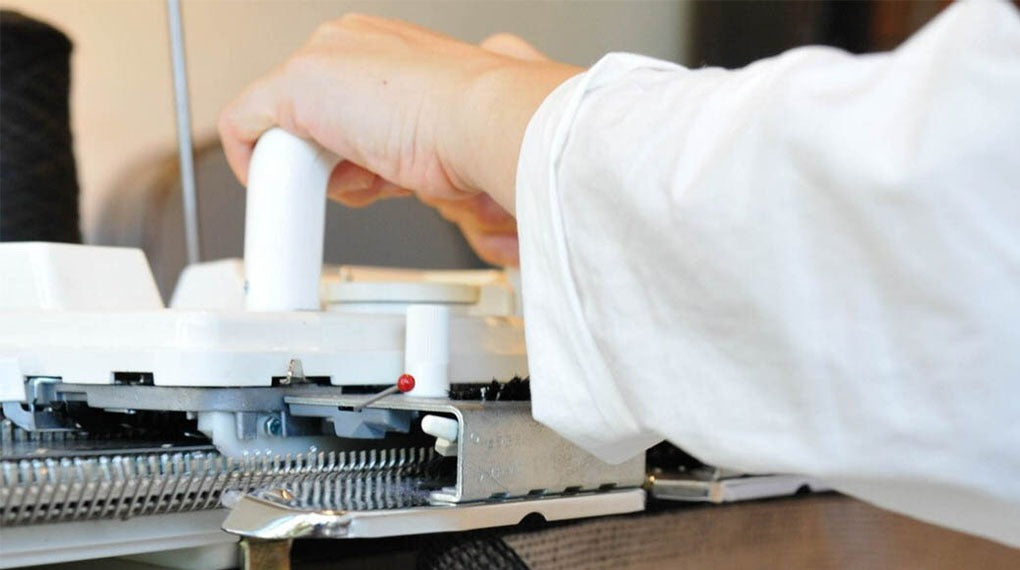 1月28日(土）23時～ BSテレ東　「ファッション通信　#1769」にてご紹介いただきます。