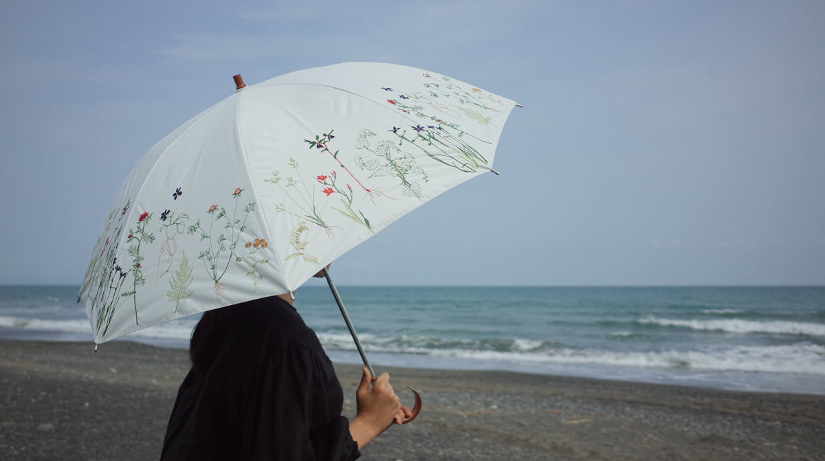 3月1日より、muuc 日傘が価格改定となります。