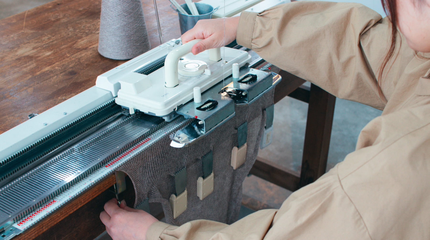 【大阪/天神橋】12月8日㈪-9日㈫『kaico cafe』にて、手編み機ワークショップ開催！