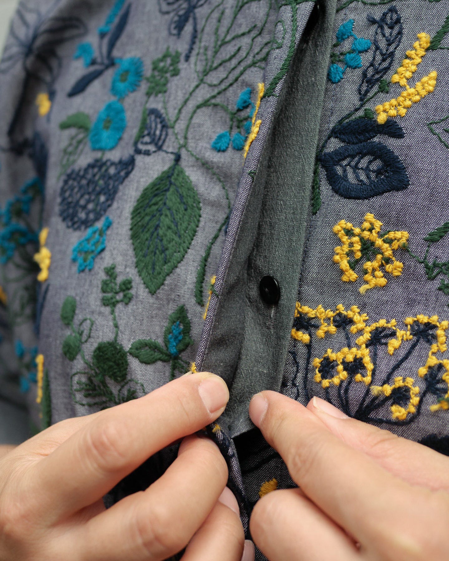 筆記帳刺繍ヨーク切り替えワンピース (mun603) – WOOL STUDIO