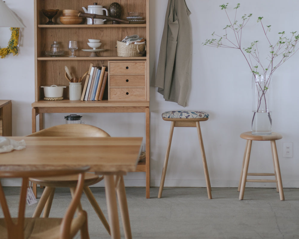 cocochi × muuc 立体刺繍スツール – WOOL STUDIO