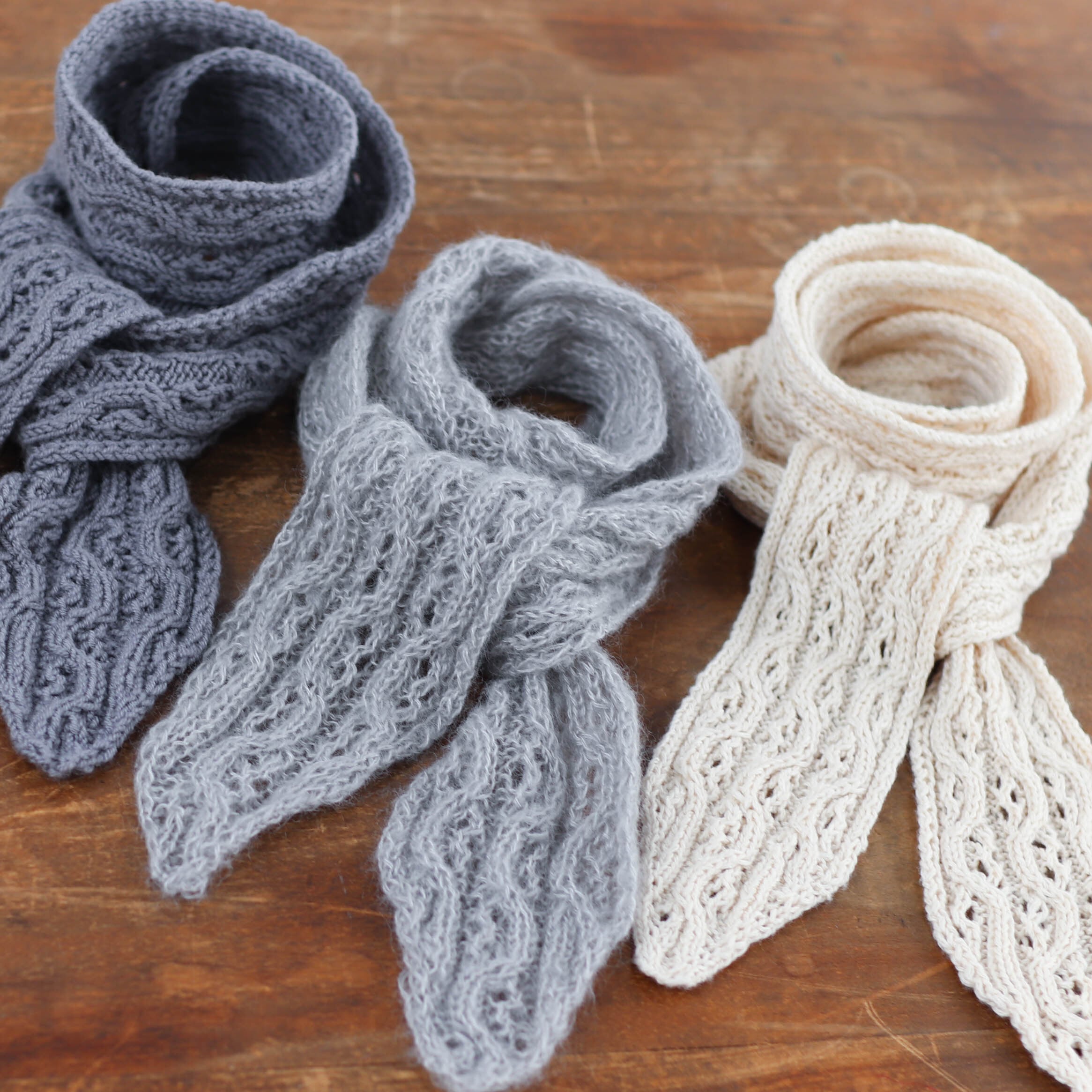編み図】透かし模様スカーフ（糸：NO.1・NO.22・NO.29） – WOOL