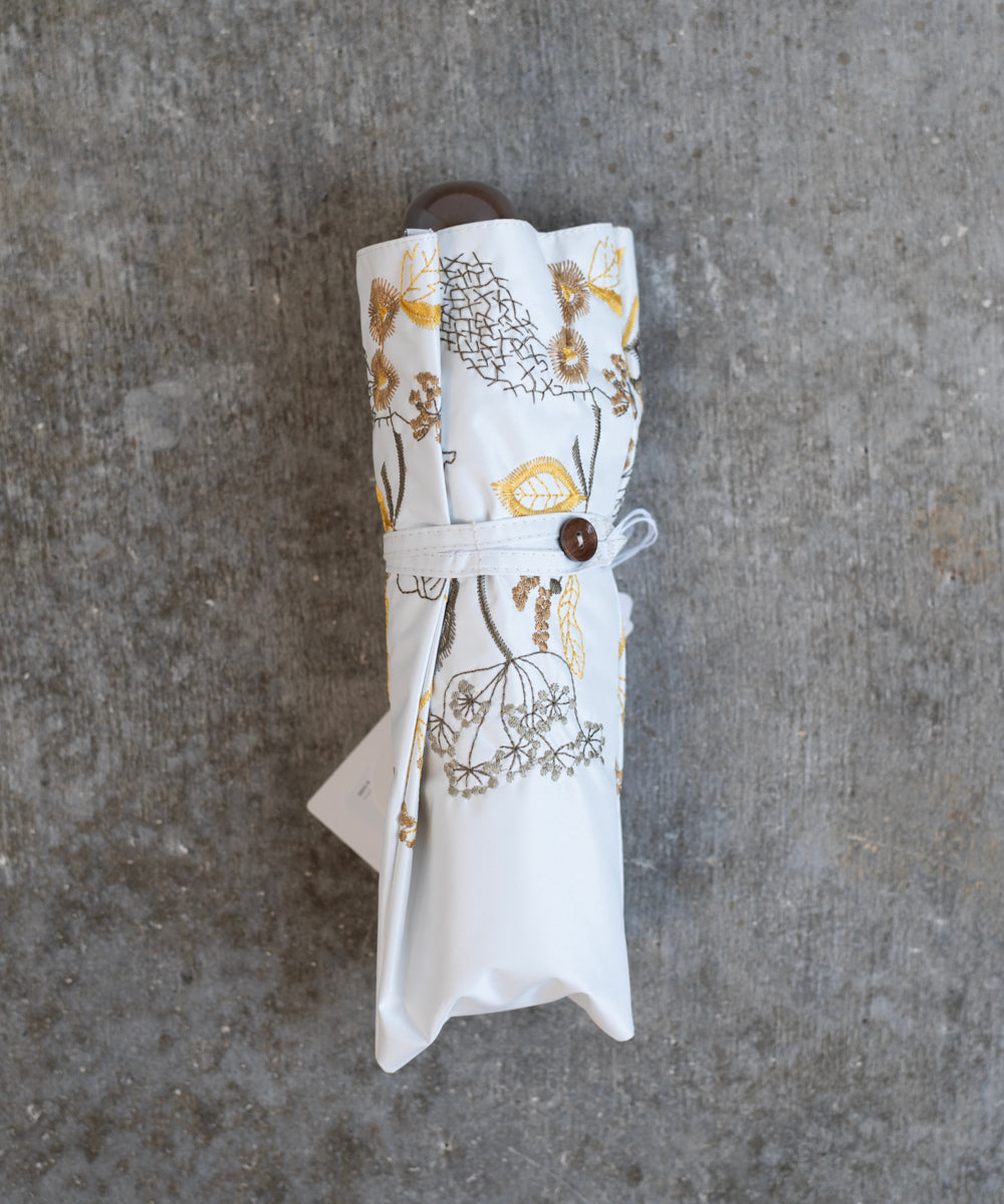 ★新品★Blao　晴雨兼用　日傘　１級遮光　遮熱効果　サマーシールド　軽量　刺繍 楽天市場】【 最大1000円OFFクーポン配布中 】 BLAO ブラオ 傘