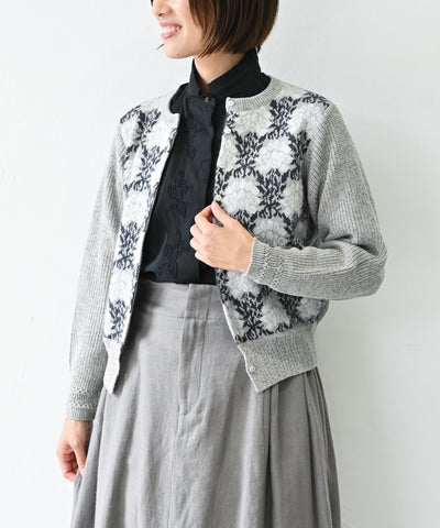〈前身頃は希少なモヘヤとシルク×後ろ身頃はウール100%〉フラワージャカード カーディガン (muk401)