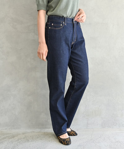 〈国産デニム〉〈S-XLサイズ展開〉〈ストレッチ素材〉〈ワンウォッシュで柔らかく軽い〉ストレートシルエットのジーンズパンツ (muf327)