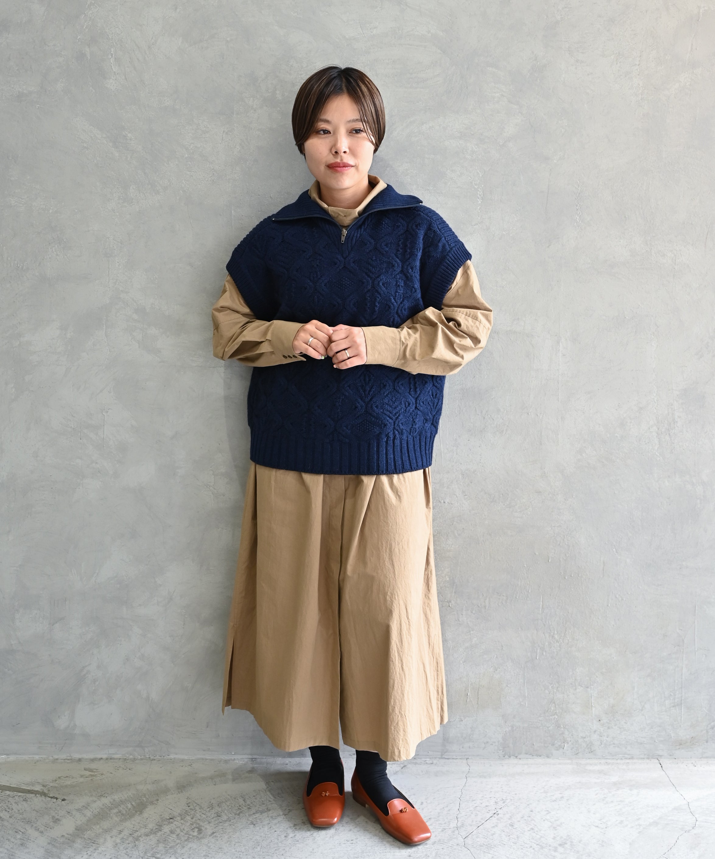 多彩な着方が叶う〉〈衿立て＆衿折り〉〈遠州織物〉リボン紐付き多様衿