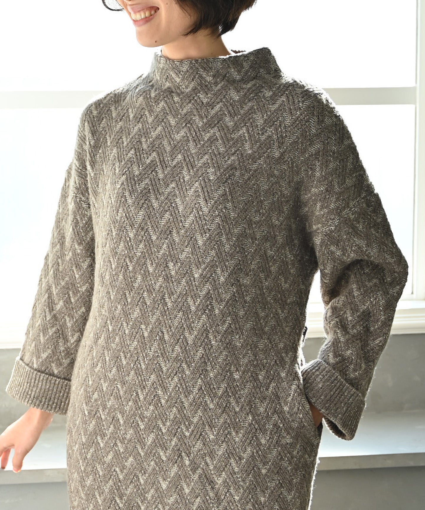 Lサイズ】セミ梳毛ニットワンピース｜BIGI online store - ビギ オンラインストア