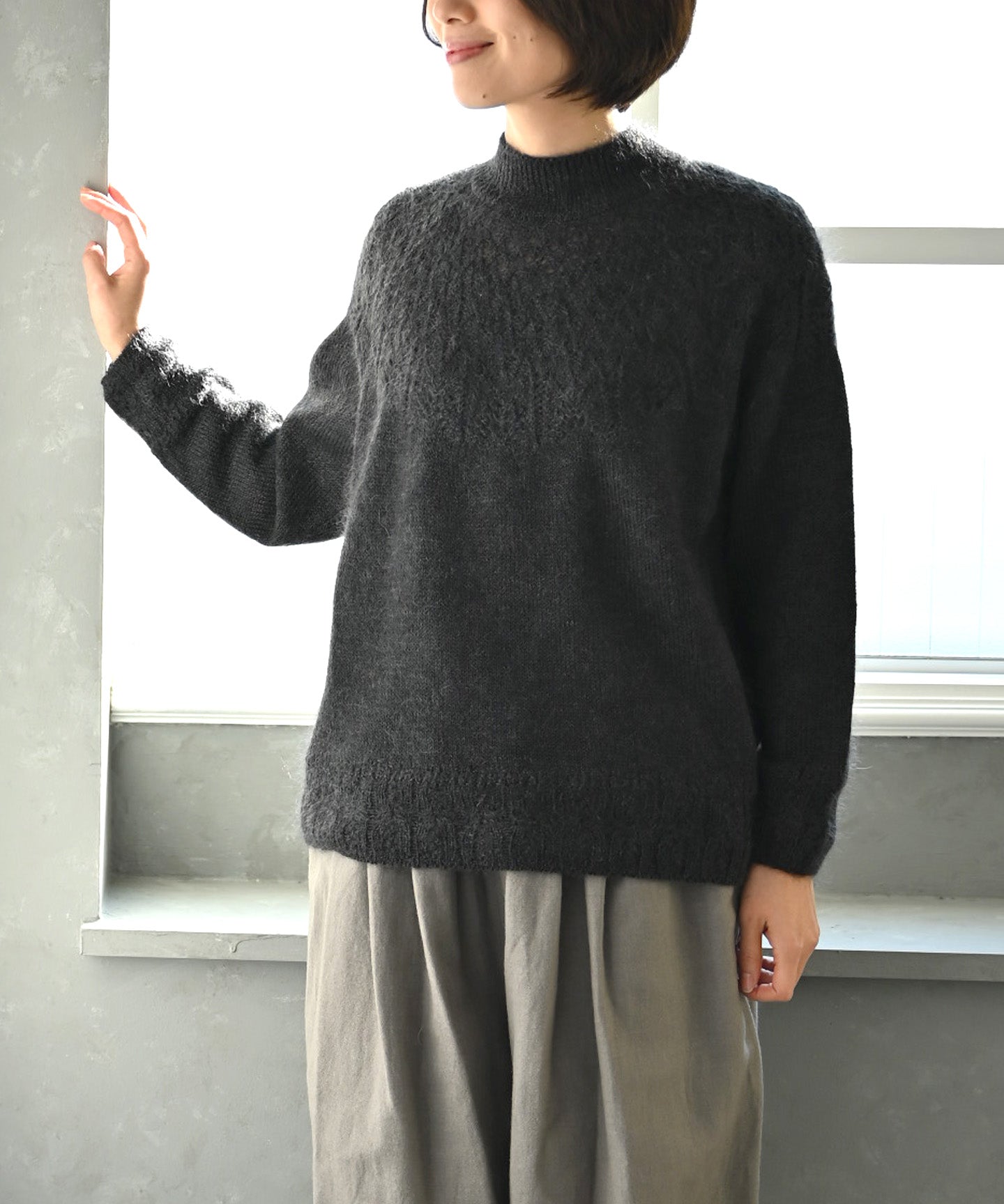 うっとり柔らか高品質モヘアシルク〉雪原の森ニットセーター (mua919