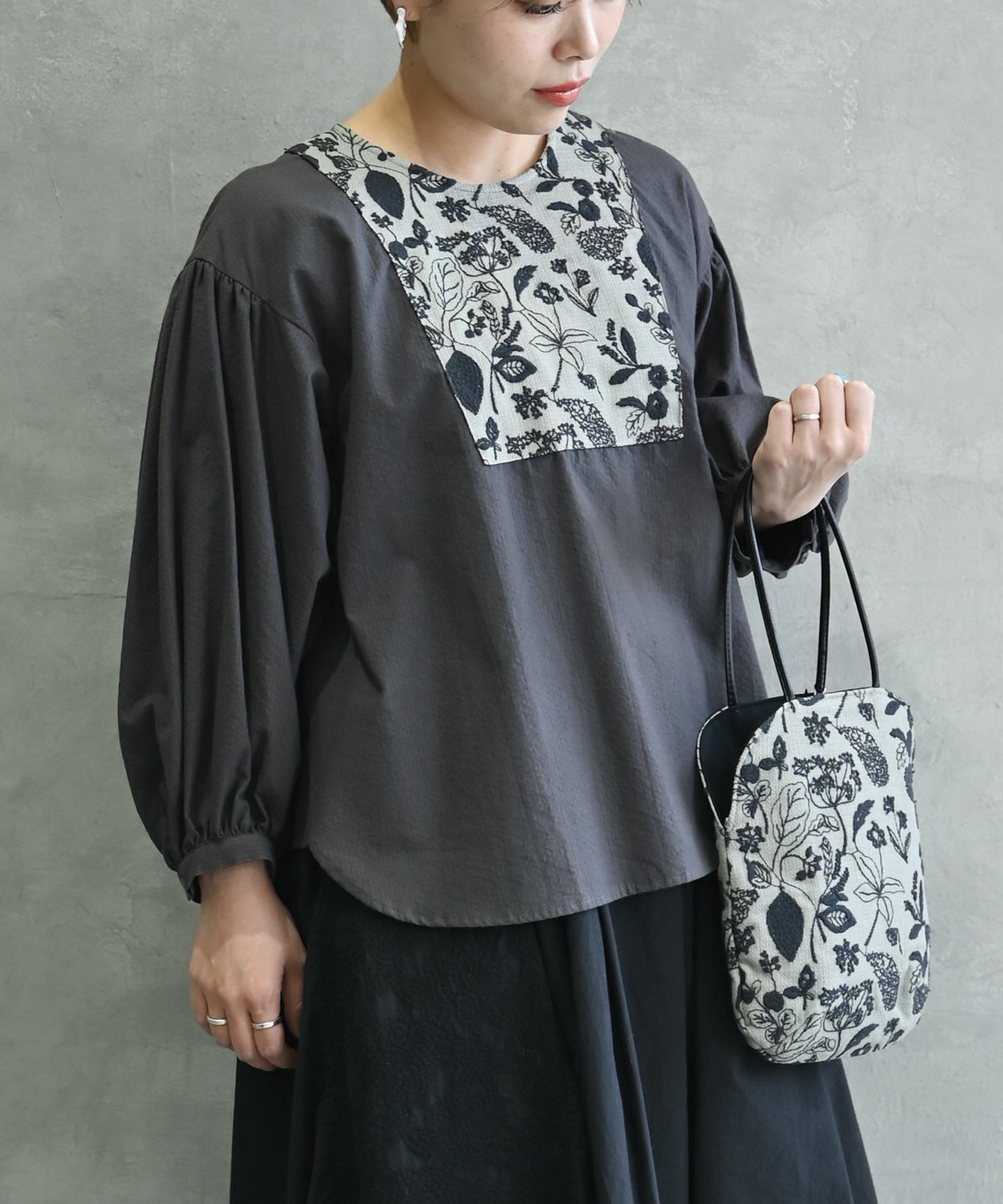 皿に書いた絵です 楽天市場】江戸っ子恐竜 しあわせ図鑑(まめ皿4枚セット) EK88-Y01