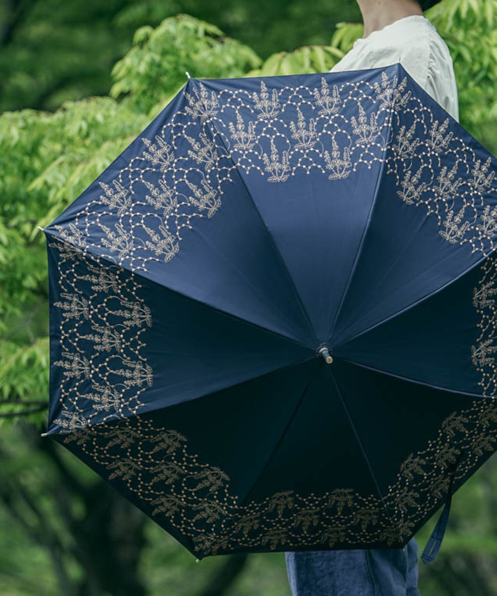 〈UVカット率99%以上・一級遮光生地・晴雨兼用〉イラカ刺繍の日傘 （長傘タイプ）(ELS53)