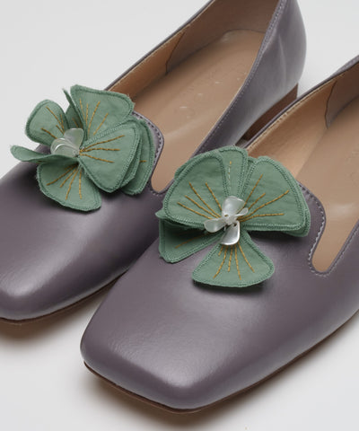 花モチーフ付きパンプス (kut007)